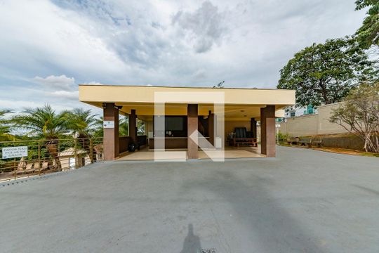 Área comum de casa de condomínio à venda com 3 quartos, 143m² em Cabral, Contagem