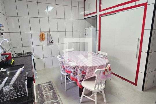 Casa de Condomínio à venda com 3 quartos, 150m² em Cidade Mãe do Céu, São Paulo