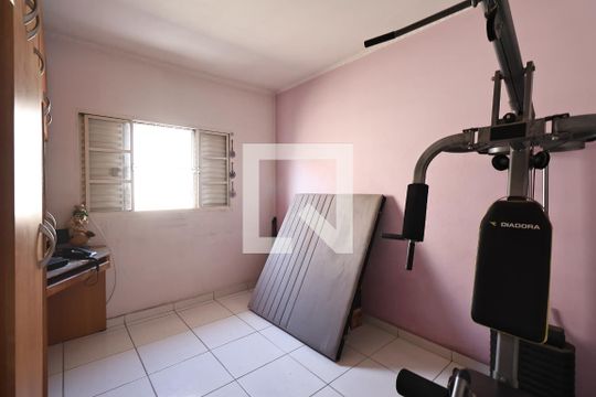 Quarto 1 de casa à venda com 3 quartos, 176m² em Santa Maria, Santo André