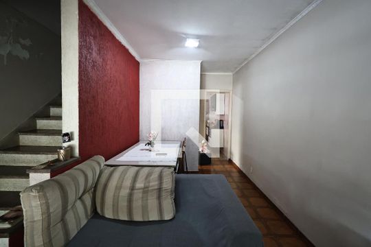 Sala de casa à venda com 3 quartos, 176m² em Santa Maria, Santo André