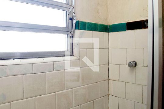 Banheiro 1 de apartamento à venda com 3 quartos, 99m² em Centro Histórico, Porto Alegre