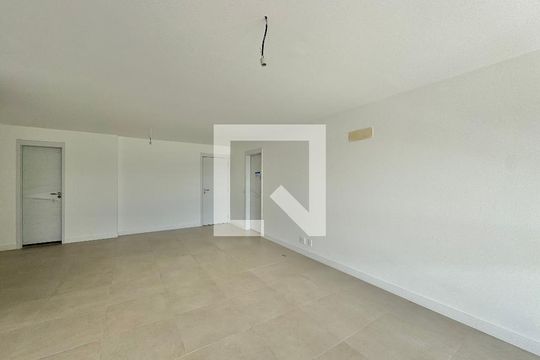 Sala de apartamento à venda com 4 quartos, 188m² em Barra da Tijuca, Rio de Janeiro