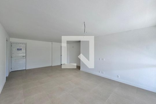Sala de apartamento à venda com 4 quartos, 188m² em Barra da Tijuca, Rio de Janeiro