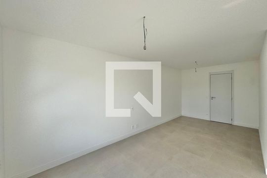 Suíte 2 de apartamento à venda com 4 quartos, 188m² em Barra da Tijuca, Rio de Janeiro