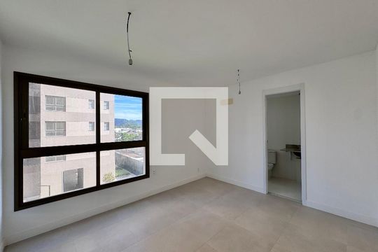 Suíte 1 de apartamento à venda com 4 quartos, 188m² em Barra da Tijuca, Rio de Janeiro