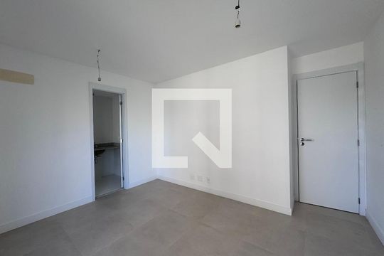Suíte 1 de apartamento à venda com 4 quartos, 188m² em Barra da Tijuca, Rio de Janeiro