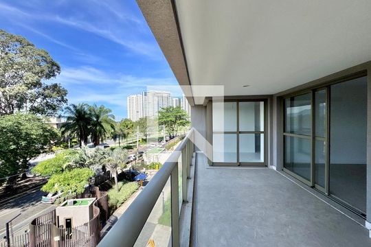 Varanda de apartamento à venda com 3 quartos, 124m² em Barra da Tijuca, Rio de Janeiro