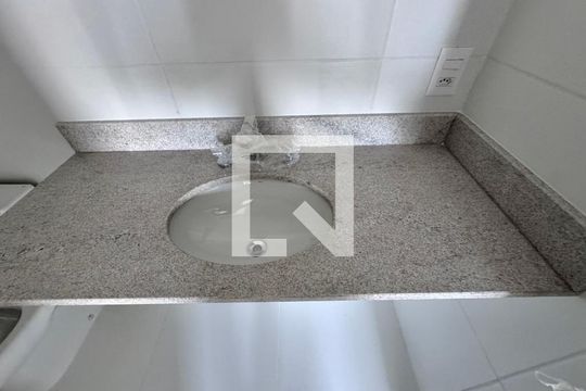 Suíte Banheiro de apartamento à venda com 3 quartos, 124m² em Barra da Tijuca, Rio de Janeiro