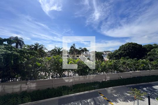 Varanda - Vista de apartamento à venda com 3 quartos, 121m² em Barra da Tijuca, Rio de Janeiro