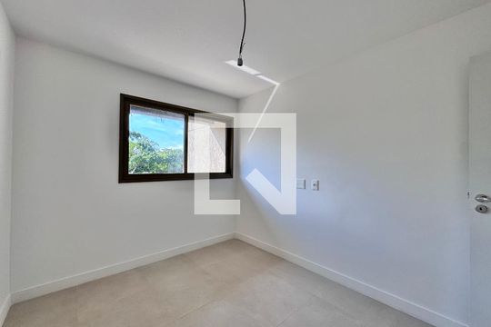 Quarto 1 de apartamento à venda com 3 quartos, 124m² em Barra da Tijuca, Rio de Janeiro