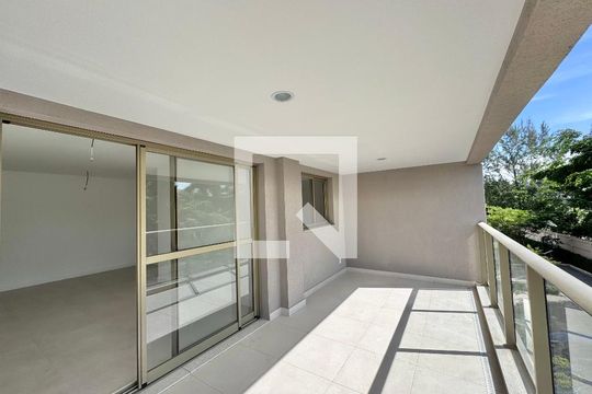 Varanda de apartamento à venda com 3 quartos, 124m² em Barra da Tijuca, Rio de Janeiro