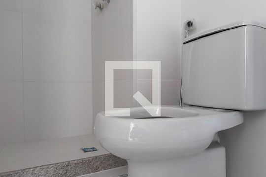 Banheiro Social de apartamento à venda com 3 quartos, 124m² em Barra da Tijuca, Rio de Janeiro