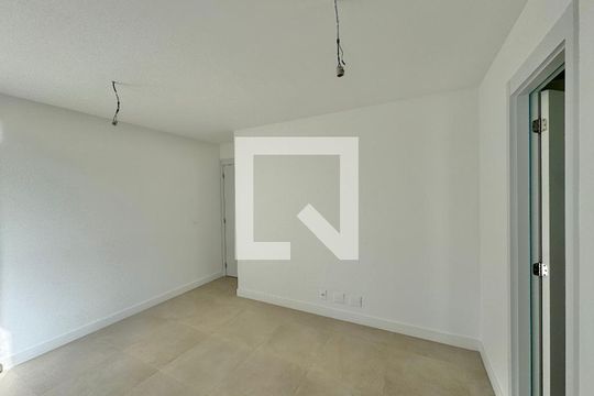 Suíte 1 de apartamento à venda com 4 quartos, 187m² em Barra da Tijuca, Rio de Janeiro