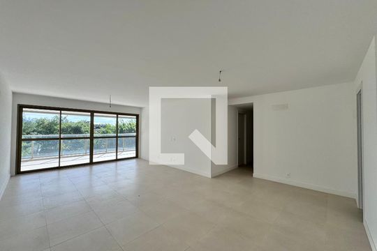 Sala de apartamento à venda com 4 quartos, 187m² em Barra da Tijuca, Rio de Janeiro