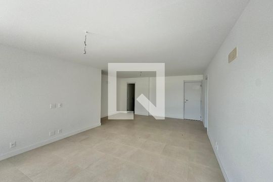 Sala de apartamento à venda com 4 quartos, 187m² em Barra da Tijuca, Rio de Janeiro