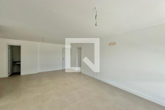 Sala de apartamento à venda com 4 quartos, 187m² em Barra da Tijuca, Rio de Janeiro