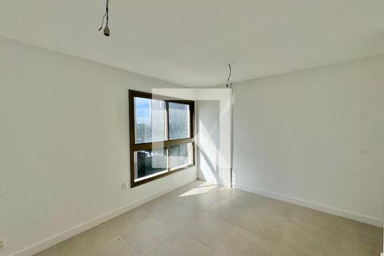 Suíte 1 de apartamento à venda com 4 quartos, 187m² em Barra da Tijuca, Rio de Janeiro