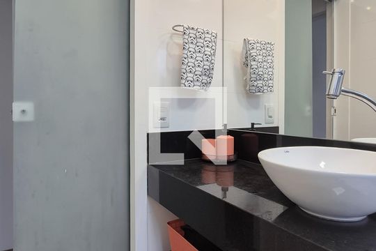 Banheiro Social de apartamento à venda com 1 quarto, 48m² em Parque Anchieta, São Bernardo do Campo