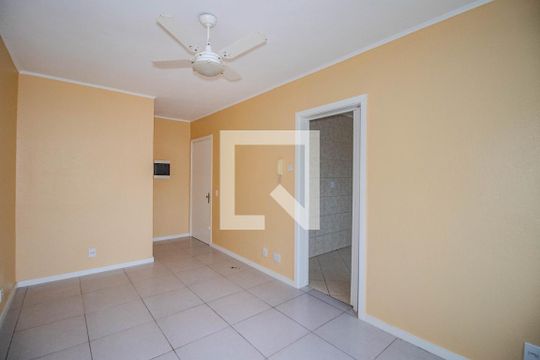 Sala de apartamento para alugar com 2 quartos, 60m² em Morro Santana, Porto Alegre