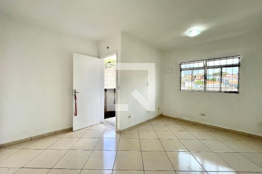 Casa para alugar com 1 quarto, 50m² em Parque Jabaquara, São Paulo