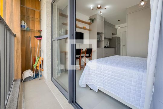 Varanda de kitnet/studio à venda com 1 quarto, 23m² em Vila Mariana, São Paulo