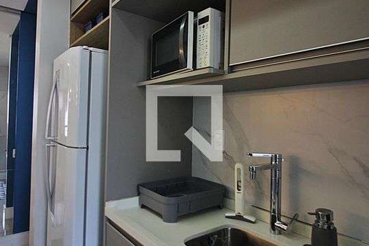 Cozinha de apartamento para alugar com 2 quartos, 56m² em Planalto, São Bernardo do Campo