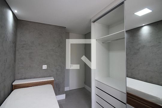 Quarto 1 de apartamento para alugar com 2 quartos, 56m² em Planalto, São Bernardo do Campo
