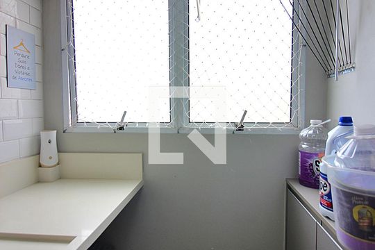 Área de Serviço de apartamento para alugar com 2 quartos, 56m² em Planalto, São Bernardo do Campo