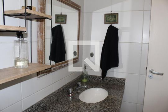 Banheiro de apartamento à venda com 1 quarto, 46m² em Campos Elíseos, São Paulo