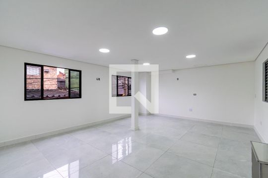 Sala de casa para alugar com 3 quartos, 90m² em Vila Campestre, São Paulo