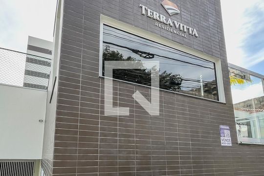 Fachada + Placa de apartamento à venda com 2 quartos, 68m² em Barcelona, São Caetano do Sul