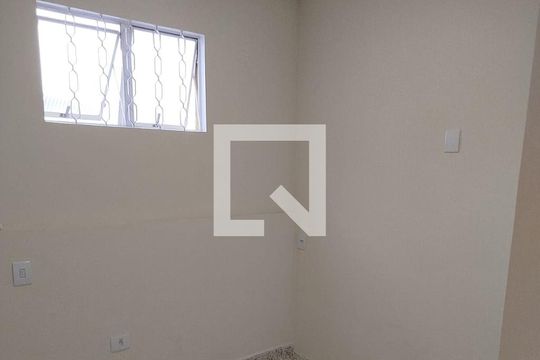 Quarto  de kitnet/studio à venda com 1 quarto, 30m² em Vila Sargento Jose de Paula, Barueri