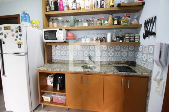 Cozinha de apartamento à venda com 1 quarto, 35m² em Centro, Osasco