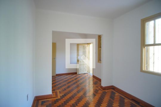 Quarto 1 de apartamento à venda com 2 quartos, 77m² em Santa Cecília, Porto Alegre