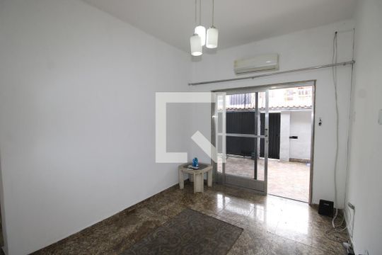 Sala de casa para alugar com 3 quartos, 100m² em Abolição, Rio de Janeiro