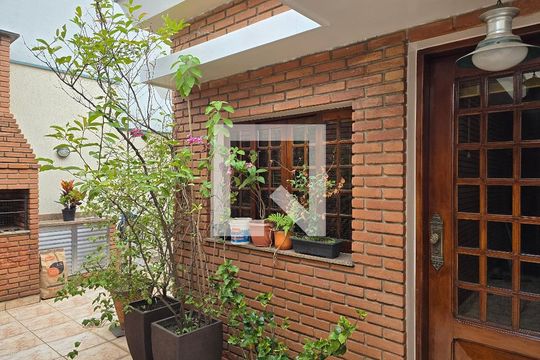 Área comum de casa à venda com 7 quartos, 278m² em Ipiranga, São Paulo