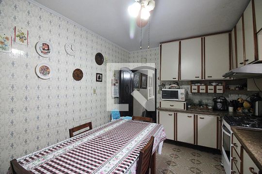 Cozinha de casa à venda com 4 quartos, 220m² em Vila Marlene, São Bernardo do Campo