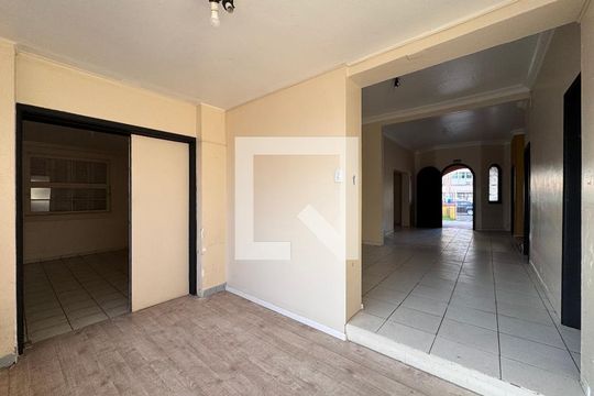 Sala de casa à venda com 6 quartos, 472m² em Centro, São Leopoldo