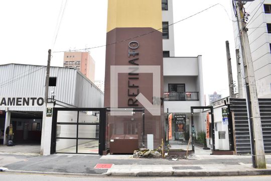 Fachada de kitnet/studio para alugar com 1 quarto, 22m² em Centro, Curitiba
