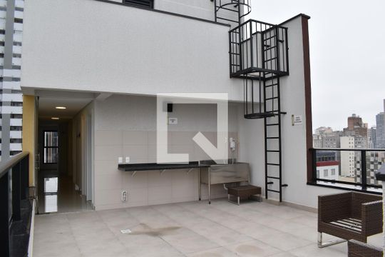 Área comum de kitnet/studio para alugar com 1 quarto, 22m² em Centro, Curitiba