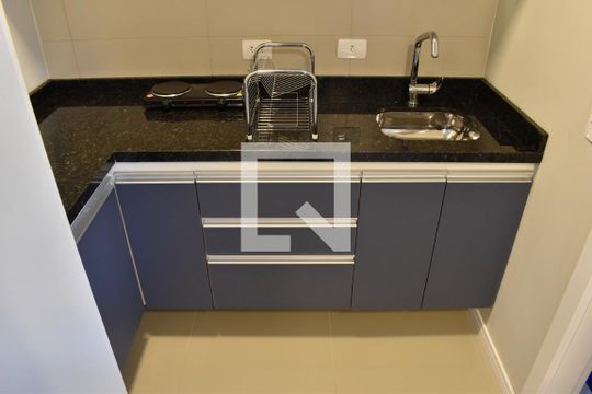 Studio de kitnet/studio para alugar com 1 quarto, 22m² em Centro, Curitiba
