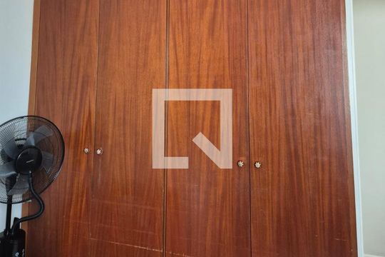 Quarto 2 de apartamento à venda com 3 quartos, 75m² em Jardim Tamoio, Jundiaí