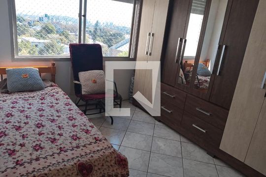 Quarto de apartamento à venda com 1 quarto, 45m² em Nonoai, Porto Alegre
