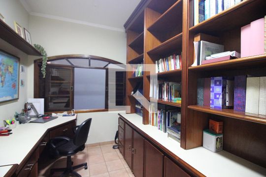 Escritório de casa à venda com 4 quartos, 372m² em Nova Petrópolis, São Bernardo do Campo