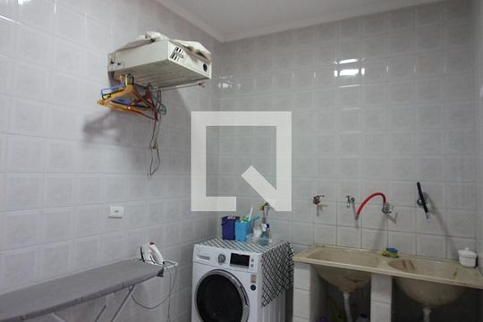 Área de Serviço de casa à venda com 4 quartos, 372m² em Nova Petrópolis, São Bernardo do Campo