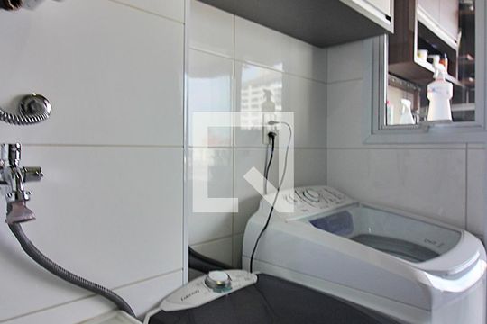 Cozinha e Área de Serviço de apartamento à venda com 2 quartos, 77m² em Vila Caminho do Mar, São Bernardo do Campo