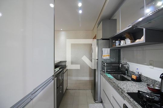Cozinha e Área de Serviço de apartamento à venda com 2 quartos, 77m² em Vila Caminho do Mar, São Bernardo do Campo