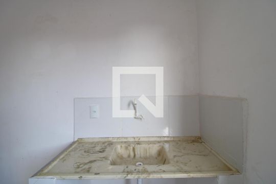 Cozinha e Área de Serviço de casa para alugar com 1 quarto, 30m² em Jardim Anhanguera, São Paulo