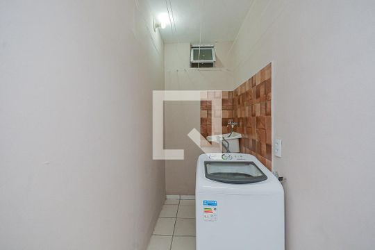 Área comum - Área de Serviço de casa para alugar com 1 quarto, 30m² em Jardim Anhanguera, São Paulo