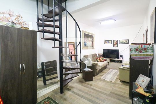 Casa à venda com 3 quartos, 273m² em Santo Antônio, São Caetano do Sul